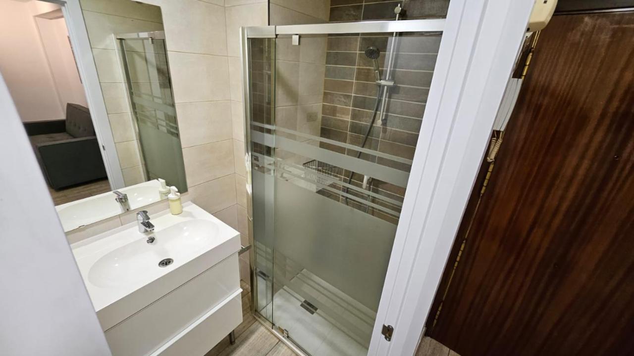 Luminoso Apartamento 6 Personas Pueblo Nuevo Madrid Exteriör bild